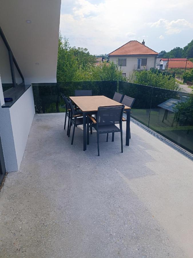 Apartma Frigo Марибор Экстерьер фото